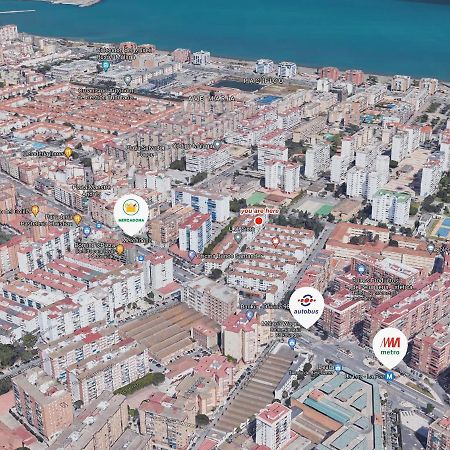 Apartamento Los Guindos マラガ エクステリア 写真